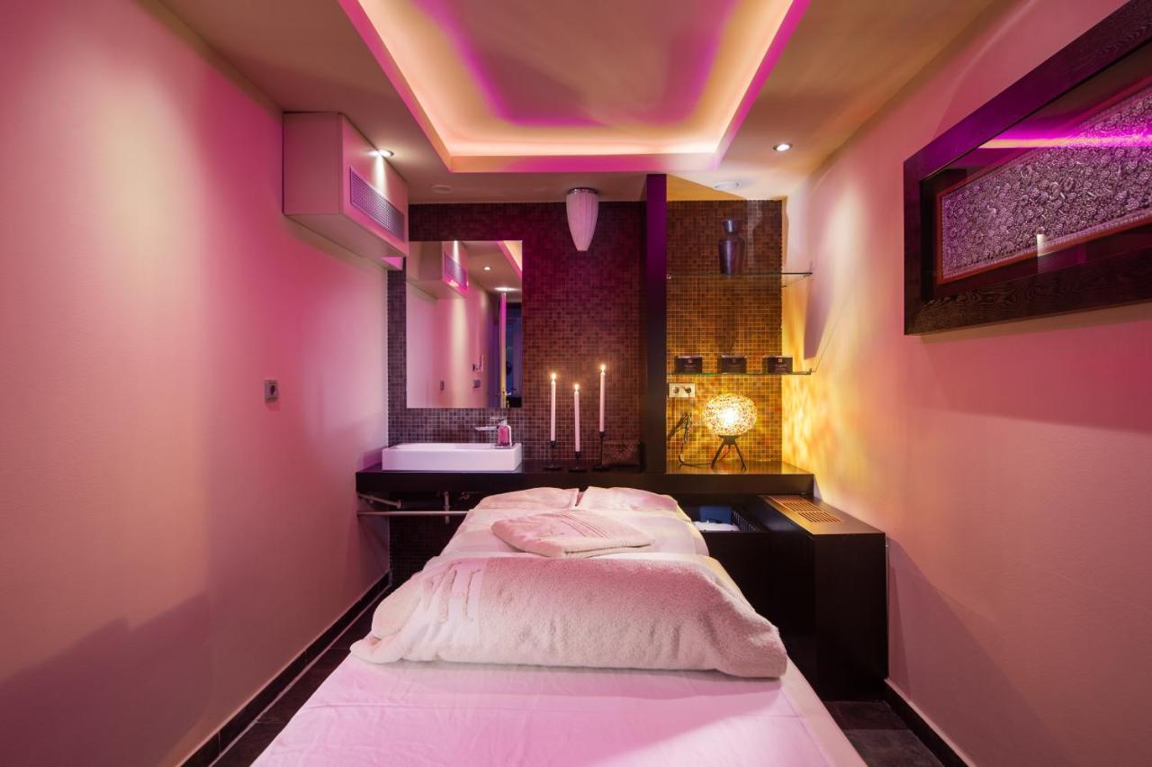 Hotel Aleksander Medical & Spa ロガシュカ・スラティナ エクステリア 写真